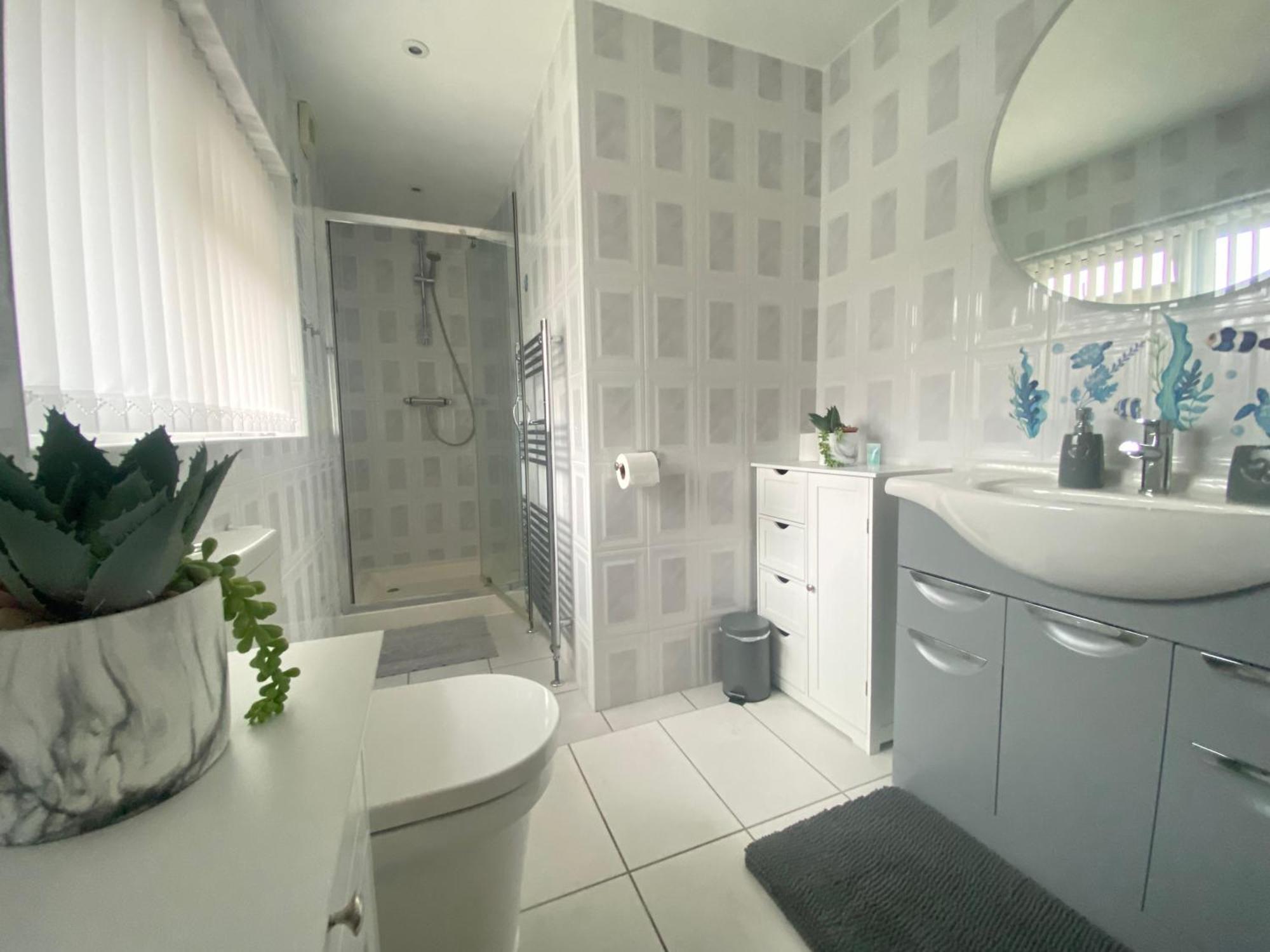 Hotel Cristina Modern Horley Esterno foto